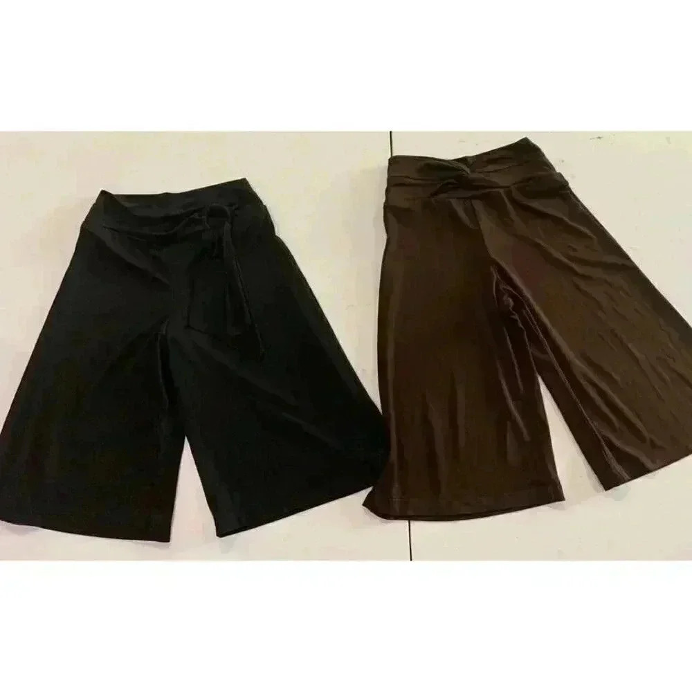 IZ Youth Girls size 5/5T bundle of‎ 2 pant skort super cute black and brown